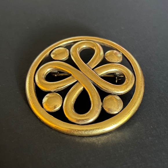 VINTAGE Designer YSL Yves Saint Laurent Large Gold Tone Knot Brooch Pin - Picture 2 of 13